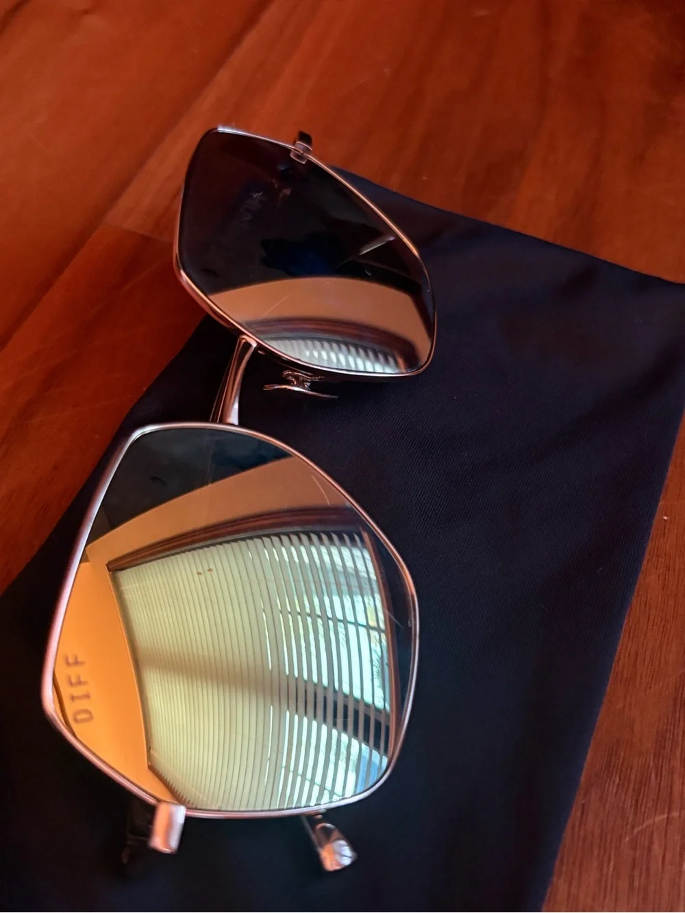 DIFF Geometric Hexagon Gold Mirrored Lens Sunglasses - Gold Frame, NEW